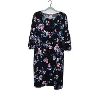 Motherhood Maternity dress size Large black with flowers